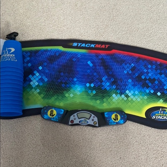 A Speed stacking set - Picture 2 of 6